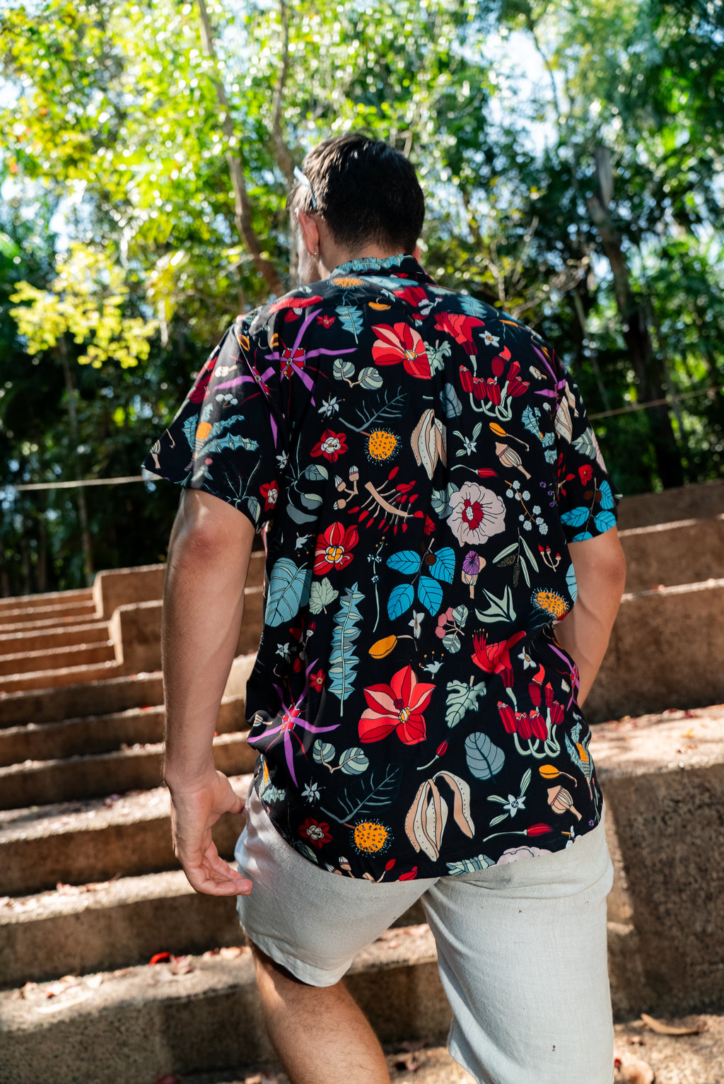 Darwin Floral Black